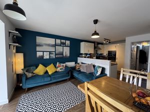 Photo 25- click for photo gallery